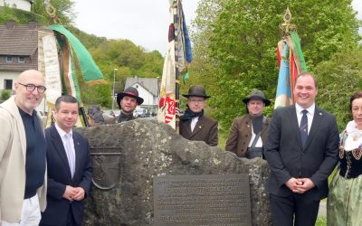 80 Jahre Ankommen im Lager Burg – Gedenkstein